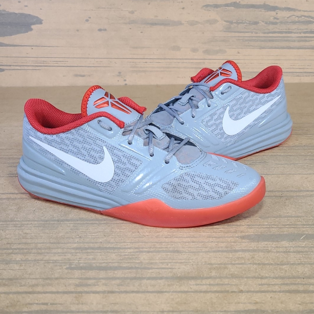 Nike Kobe Bryant Mentality Nemesis Shoes - Picture 5 of 8